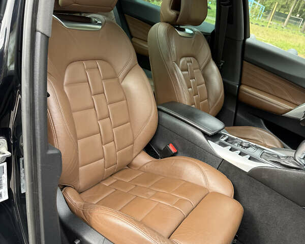 Чорний Сітроен ДС5, об'ємом двигуна 2 л та пробігом 209 тис. км за 11950 $, фото 64 на Automoto.ua