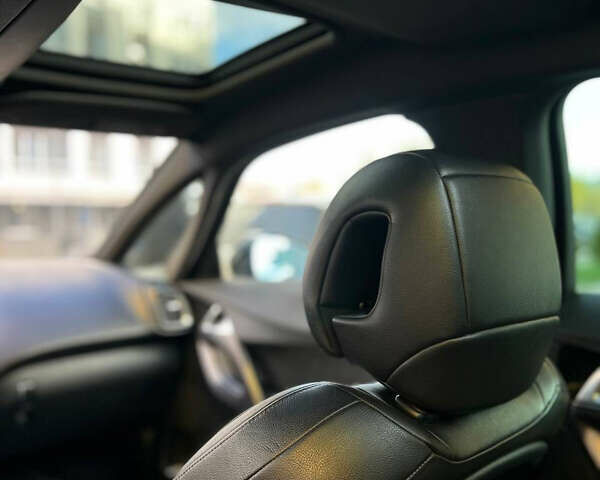 Чорний Сітроен ДС5, об'ємом двигуна 2 л та пробігом 167 тис. км за 10500 $, фото 13 на Automoto.ua