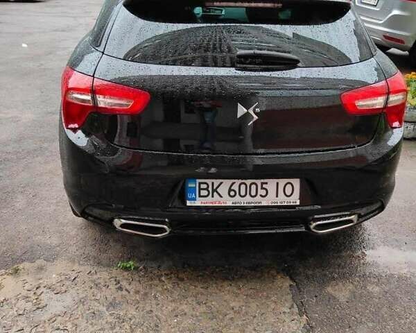 Черный Ситроен ДС5, объемом двигателя 2 л и пробегом 187 тыс. км за 12200 $, фото 2 на Automoto.ua