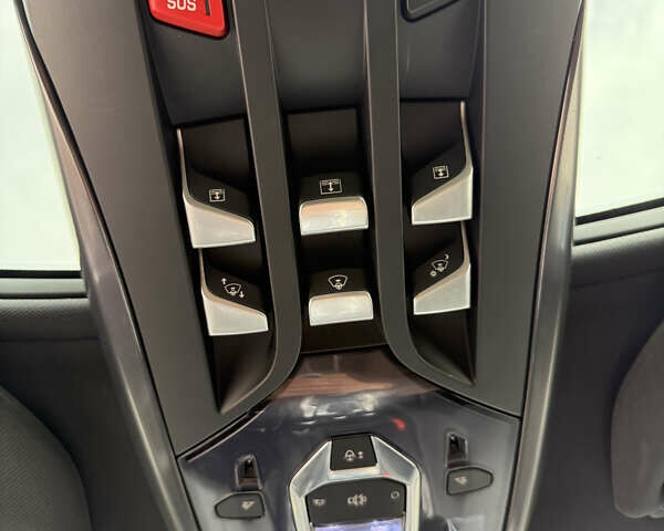 Чорний Сітроен ДС5, об'ємом двигуна 2 л та пробігом 209 тис. км за 11950 $, фото 40 на Automoto.ua