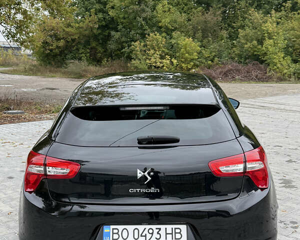 Чорний Сітроен ДС5, об'ємом двигуна 2 л та пробігом 209 тис. км за 11950 $, фото 12 на Automoto.ua