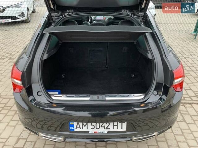 Черный Ситроен ДС5, объемом двигателя 2 л и пробегом 230 тыс. км за 11799 $, фото 29 на Automoto.ua