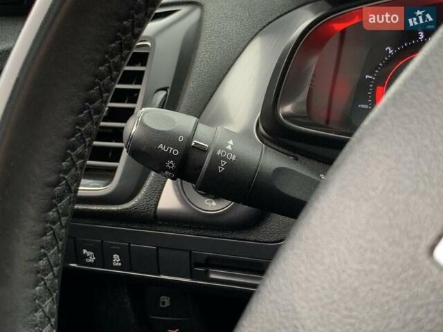 Черный Ситроен ДС5, объемом двигателя 2 л и пробегом 230 тыс. км за 11799 $, фото 47 на Automoto.ua