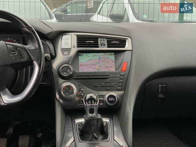 Черный Ситроен ДС5, объемом двигателя 2 л и пробегом 230 тыс. км за 11799 $, фото 58 на Automoto.ua