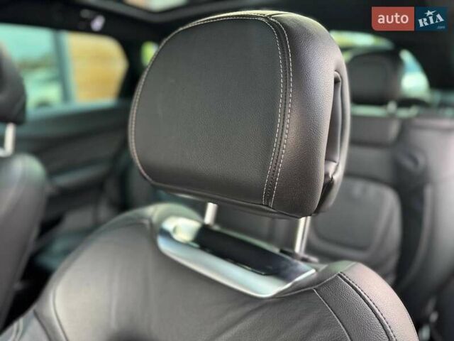 Сітроен ДС5 2016 у Рівному на Automoto.ua Чорний Сітроен ДС5, об'ємом двигуна 2 л та пробігом 182 тис. км за 17900 $, фото 67 на Automoto.ua