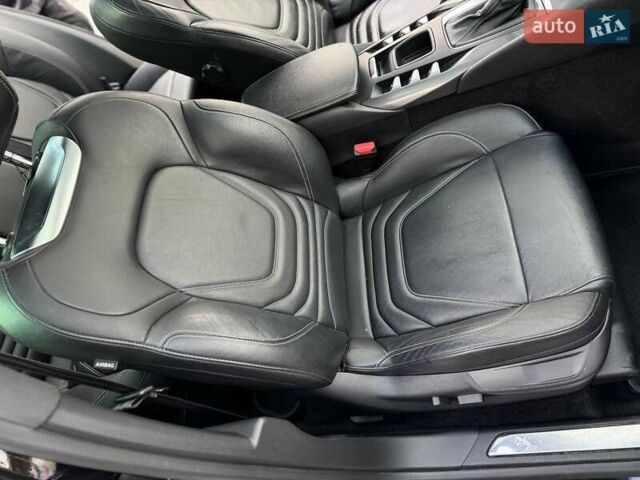 Сітроен ДС5 2016 у Рівному на Automoto.ua Чорний Сітроен ДС5, об'ємом двигуна 2 л та пробігом 182 тис. км за 17900 $, фото 52 на Automoto.ua