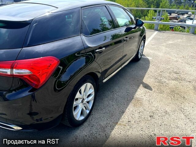 Чорний Сітроен ДС5, об'ємом двигуна 2 л та пробігом 280 тис. км за 9500 $, фото 4 на Automoto.ua