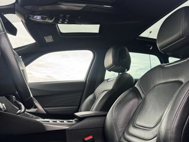 Черный Ситроен ДС5, объемом двигателя 2 л и пробегом 182 тыс. км за 16700 $, фото 5 на Automoto.ua