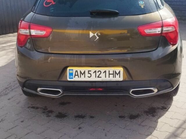 Ситроен ДС5 2012 в Житомире на Automoto.ua Коричневый Ситроен ДС5, объемом двигателя 1.6 л и пробегом 250 тыс. км за 10333 $, фото 1 на Automoto.ua