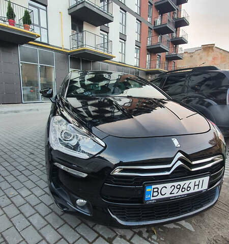 Ситроен ДС5, объемом двигателя 2 л и пробегом 175 тыс. км за 12200 $, фото 5 на Automoto.ua