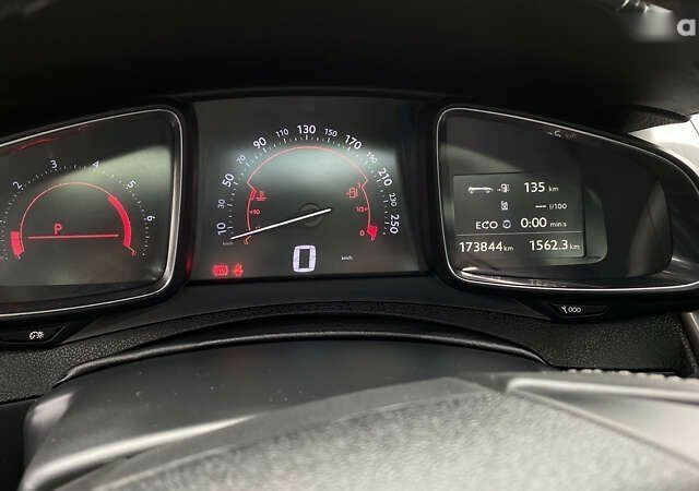 Ситроен ДС5, объемом двигателя 2 л и пробегом 173 тыс. км за 9999 $, фото 24 на Automoto.ua