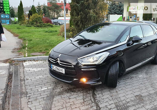 Ситроен ДС5, объемом двигателя 2 л и пробегом 175 тыс. км за 12200 $, фото 1 на Automoto.ua