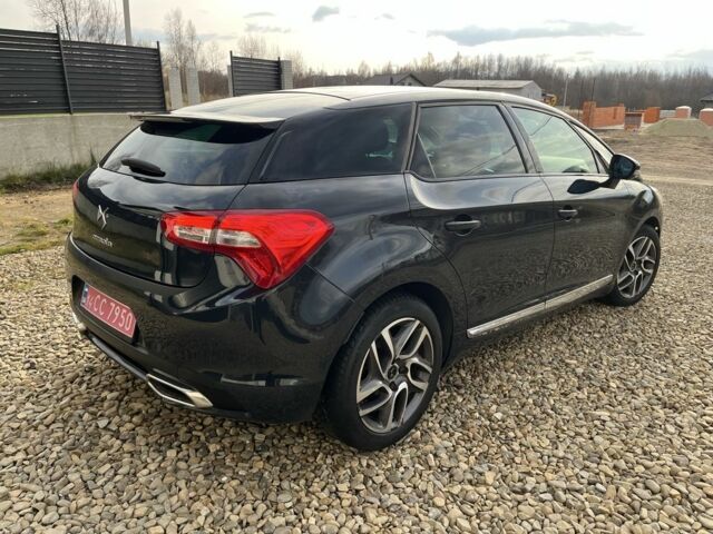 Серый Ситроен ДС5, объемом двигателя 1.6 л и пробегом 239 тыс. км за 10000 $, фото 2 на Automoto.ua