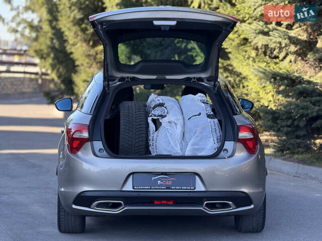 Серый Ситроен ДС5, объемом двигателя 1.6 л и пробегом 212 тыс. км за 10900 $, фото 31 на Automoto.ua