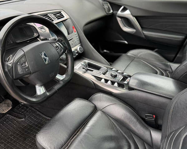 Ситроен ДС5 2012 в Киеве на Automoto.ua Серый Ситроен ДС5, объемом двигателя 1.56 л и пробегом 308 тыс. км за 7300 $, фото 7 на Automoto.ua