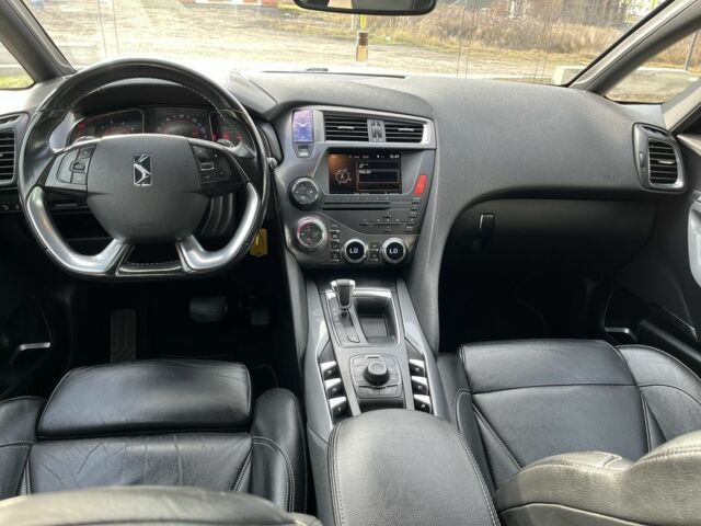 Серый Ситроен ДС5, объемом двигателя 1.6 л и пробегом 239 тыс. км за 10000 $, фото 7 на Automoto.ua