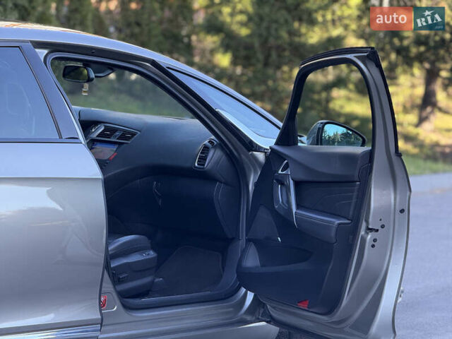 Серый Ситроен ДС5, объемом двигателя 1.6 л и пробегом 212 тыс. км за 10900 $, фото 13 на Automoto.ua