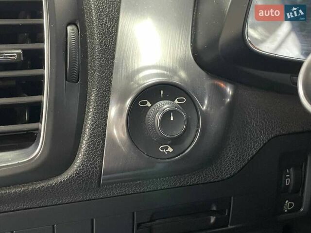 Сірий Сітроен ДС5, об'ємом двигуна 1.6 л та пробігом 189 тис. км за 8990 $, фото 18 на Automoto.ua