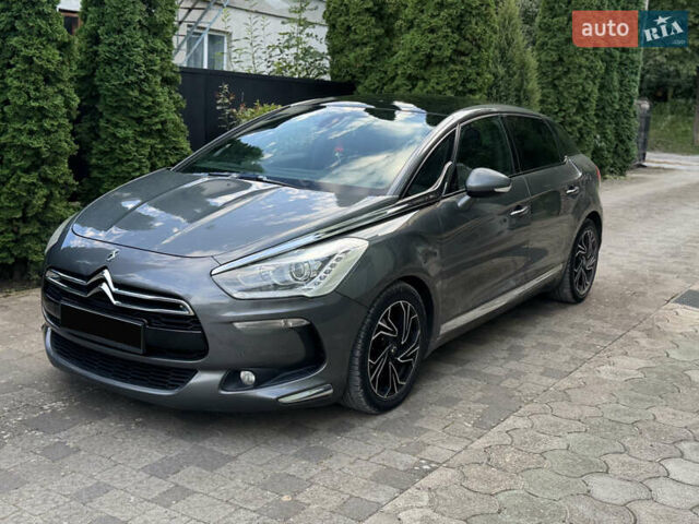 Сірий Сітроен ДС5, об'ємом двигуна 2 л та пробігом 340 тис. км за 10300 $, фото 4 на Automoto.ua