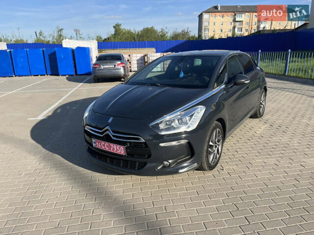 Серый Ситроен ДС5, объемом двигателя 1.6 л и пробегом 239 тыс. км за 9950 $, фото 1 на Automoto.ua