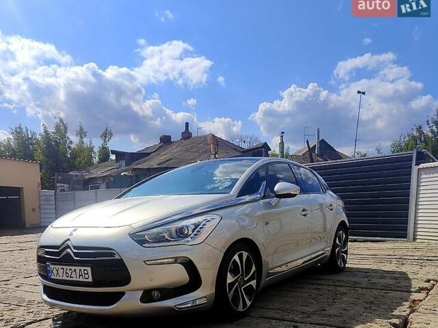 Сірий Сітроен ДС5, об'ємом двигуна 2 л та пробігом 173 тис. км за 12500 $, фото 11 на Automoto.ua