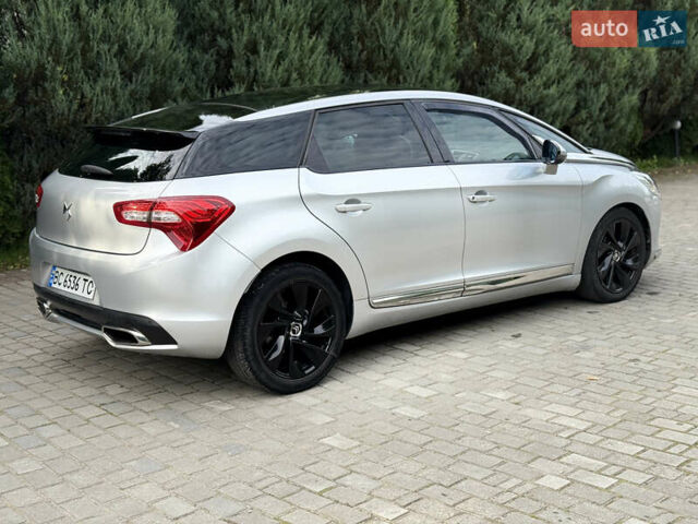 Серый Ситроен ДС5, объемом двигателя 2 л и пробегом 141 тыс. км за 11300 $, фото 3 на Automoto.ua