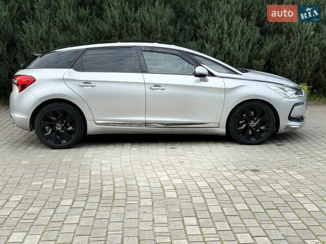 Серый Ситроен ДС5, объемом двигателя 2 л и пробегом 141 тыс. км за 11300 $, фото 2 на Automoto.ua