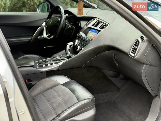 Серый Ситроен ДС5, объемом двигателя 2 л и пробегом 141 тыс. км за 11300 $, фото 14 на Automoto.ua