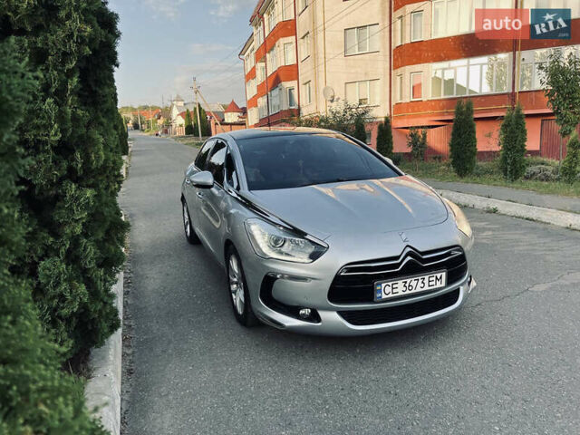 Серый Ситроен ДС5, объемом двигателя 1.56 л и пробегом 209 тыс. км за 10500 $, фото 2 на Automoto.ua