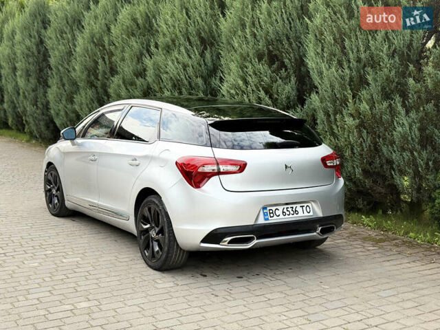 Серый Ситроен ДС5, объемом двигателя 2 л и пробегом 141 тыс. км за 11300 $, фото 4 на Automoto.ua