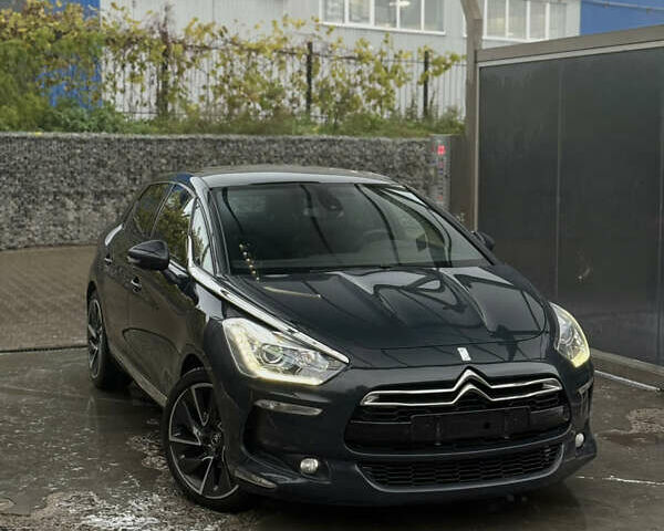 Ситроен ДС5 2014 в Житомире на Automoto.ua Серый Ситроен ДС5, объемом двигателя 1.6 л и пробегом 196 тыс. км за 11800 $, фото 6 на Automoto.ua