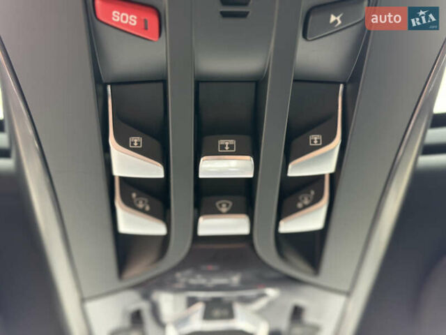 Серый Ситроен ДС5, объемом двигателя 2 л и пробегом 232 тыс. км за 13999 $, фото 9 на Automoto.ua