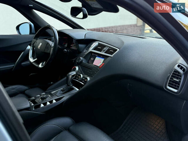 Синий Ситроен ДС5, объемом двигателя 2 л и пробегом 200 тыс. км за 10700 $, фото 52 на Automoto.ua