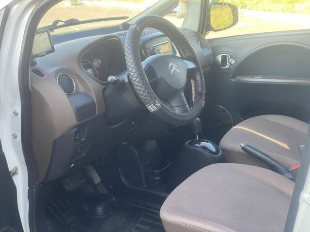 Белый Ситроен Другая, объемом двигателя 0 л и пробегом 147 тыс. км за 3999 $, фото 6 на Automoto.ua