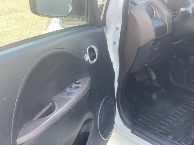 Белый Ситроен Другая, объемом двигателя 0 л и пробегом 147 тыс. км за 3999 $, фото 7 на Automoto.ua