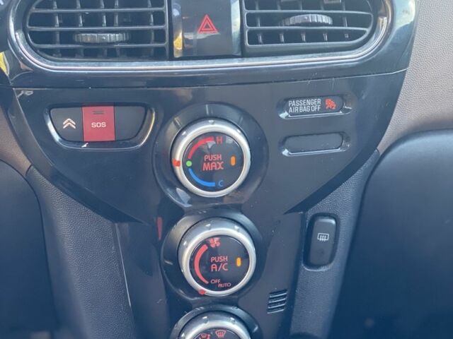 Белый Ситроен Другая, объемом двигателя 0 л и пробегом 147 тыс. км за 3999 $, фото 20 на Automoto.ua