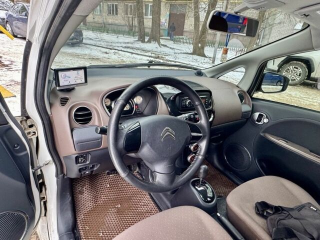 Белый Ситроен Другая, объемом двигателя 0 л и пробегом 100 тыс. км за 4350 $, фото 6 на Automoto.ua