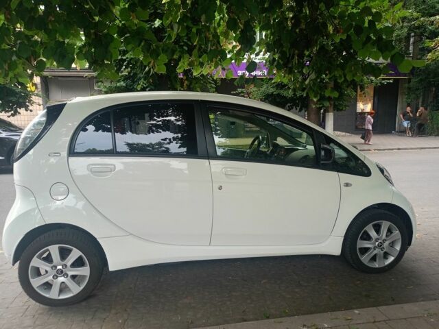 Белый Ситроен Другая, объемом двигателя 0 л и пробегом 114 тыс. км за 5700 $, фото 3 на Automoto.ua