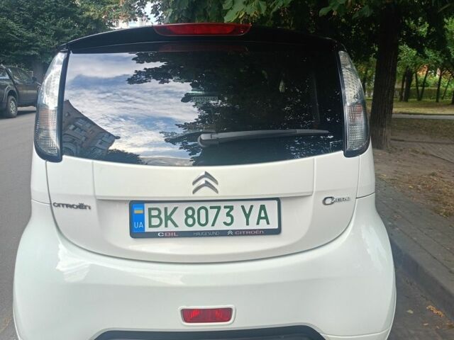 Белый Ситроен Другая, объемом двигателя 0 л и пробегом 114 тыс. км за 5700 $, фото 2 на Automoto.ua