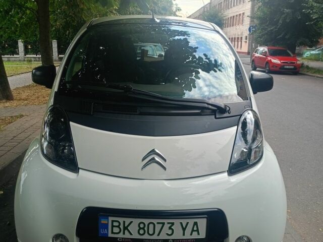 Белый Ситроен Другая, объемом двигателя 0 л и пробегом 114 тыс. км за 5700 $, фото 1 на Automoto.ua