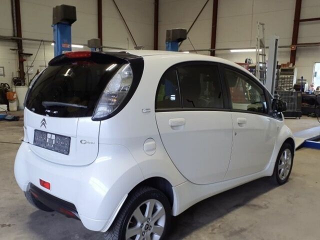 Белый Ситроен Другая, объемом двигателя 0 л и пробегом 116 тыс. км за 4800 $, фото 1 на Automoto.ua