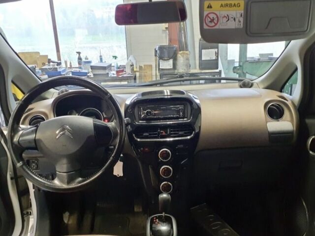 Белый Ситроен Другая, объемом двигателя 0 л и пробегом 116 тыс. км за 4800 $, фото 3 на Automoto.ua