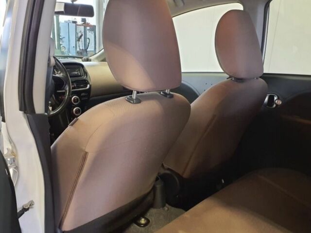 Белый Ситроен Другая, объемом двигателя 0 л и пробегом 116 тыс. км за 4800 $, фото 6 на Automoto.ua