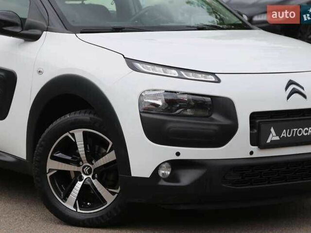 Белый Ситроен Другая, объемом двигателя 1.2 л и пробегом 112 тыс. км за 9900 $, фото 4 на Automoto.ua