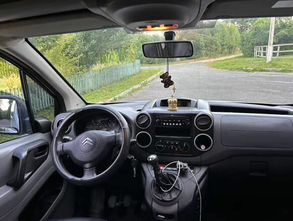 Ситроен Другая 2008 в Шумск на Automoto.ua Белый Ситроен Другая, объемом двигателя 1.6 л и пробегом 270 тыс. км за 4850 $, фото 1 на Automoto.ua