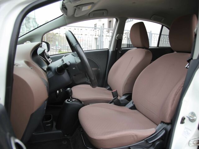 Белый Ситроен Другая, объемом двигателя 0 л и пробегом 90 тыс. км за 4400 $, фото 6 на Automoto.ua