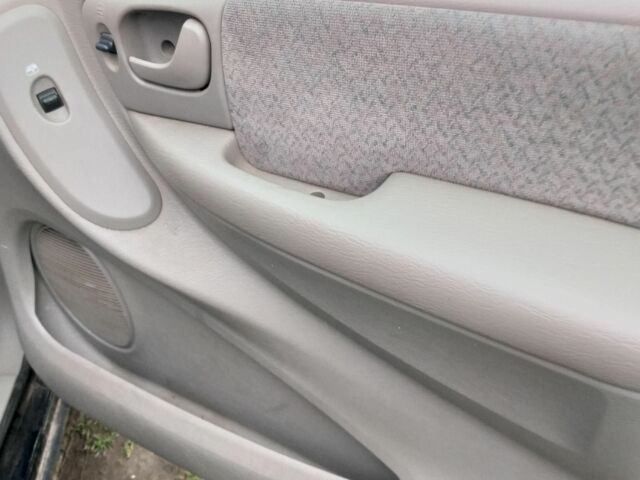 Черный Ситроен Другая, объемом двигателя 2.5 л и пробегом 276 тыс. км за 1593 $, фото 13 на Automoto.ua