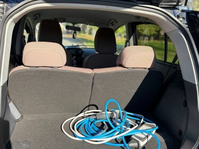 Черный Ситроен Другая, объемом двигателя 0 л и пробегом 92 тыс. км за 4250 $, фото 2 на Automoto.ua