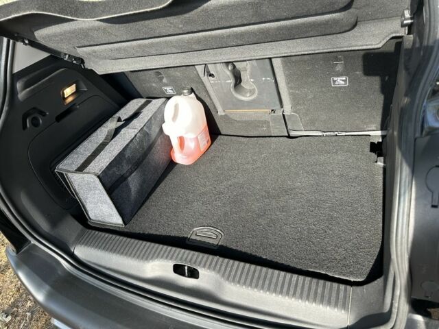 Чорний Сітроен Інша, об'ємом двигуна 1.2 л та пробігом 71 тис. км за 13500 $, фото 6 на Automoto.ua