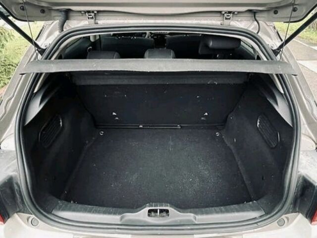 Коричневий Сітроен Інша, об'ємом двигуна 1.2 л та пробігом 130 тис. км за 10700 $, фото 2 на Automoto.ua